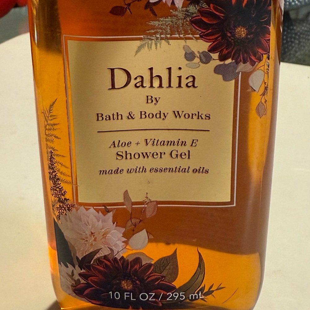Bath & Body Works Dahlia Shower Gel - Warm Amber